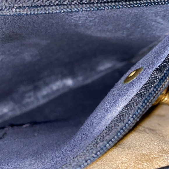 Vintage Brahmin hard leather crossbody purse with adjustable strap - Picture 10 of 16